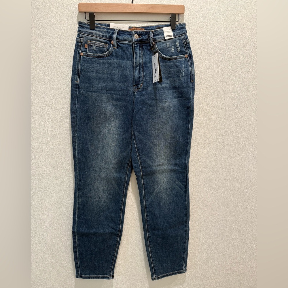 NWT Judy Blue tummy control jeans